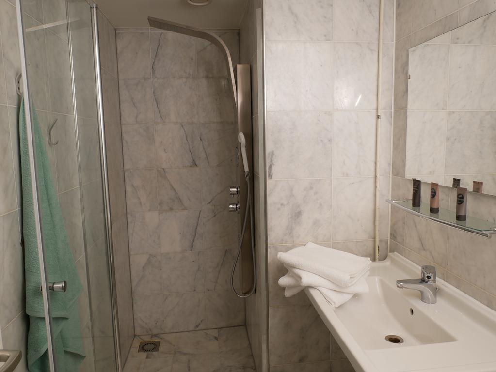 Huize De Duinen Aparthotel แบร์เกิน อาน ซี ภายนอก รูปภาพ